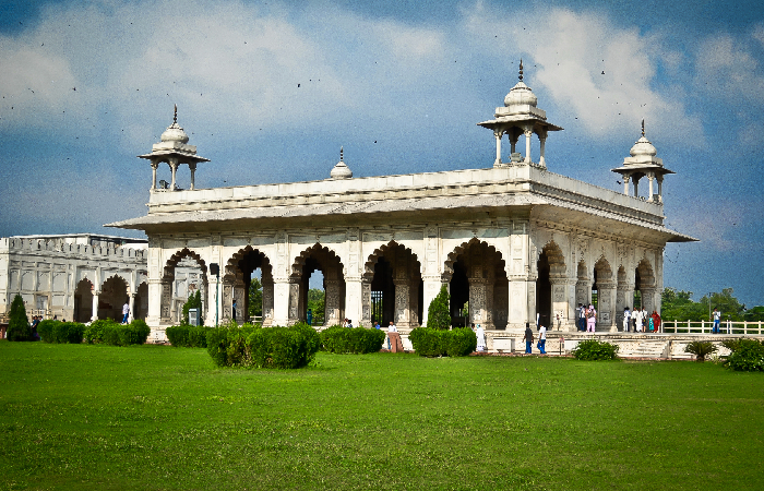 Taj Mahal to Jaipur – 6-Day Royal India Experience