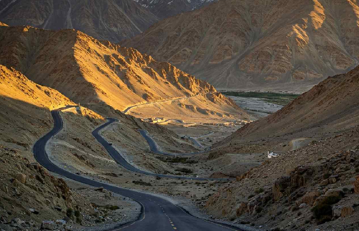 Ladakh by Road – Starting from Delhi