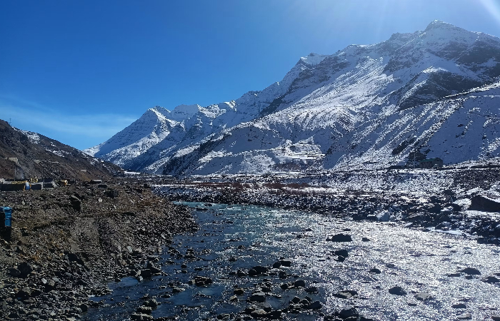 Delhi to Khajjiar Meadows to Manali Mountains