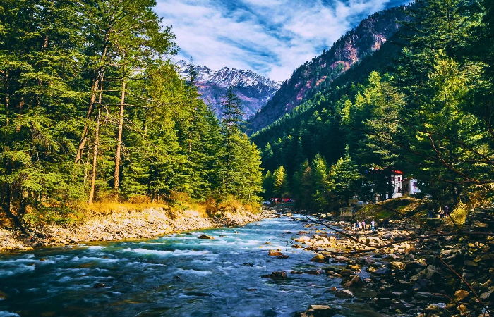 Delhi to Chandigarh Manali & Kasol Himalayan Valley Adventure