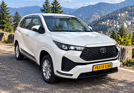 Premium Innova Hycross Cabs